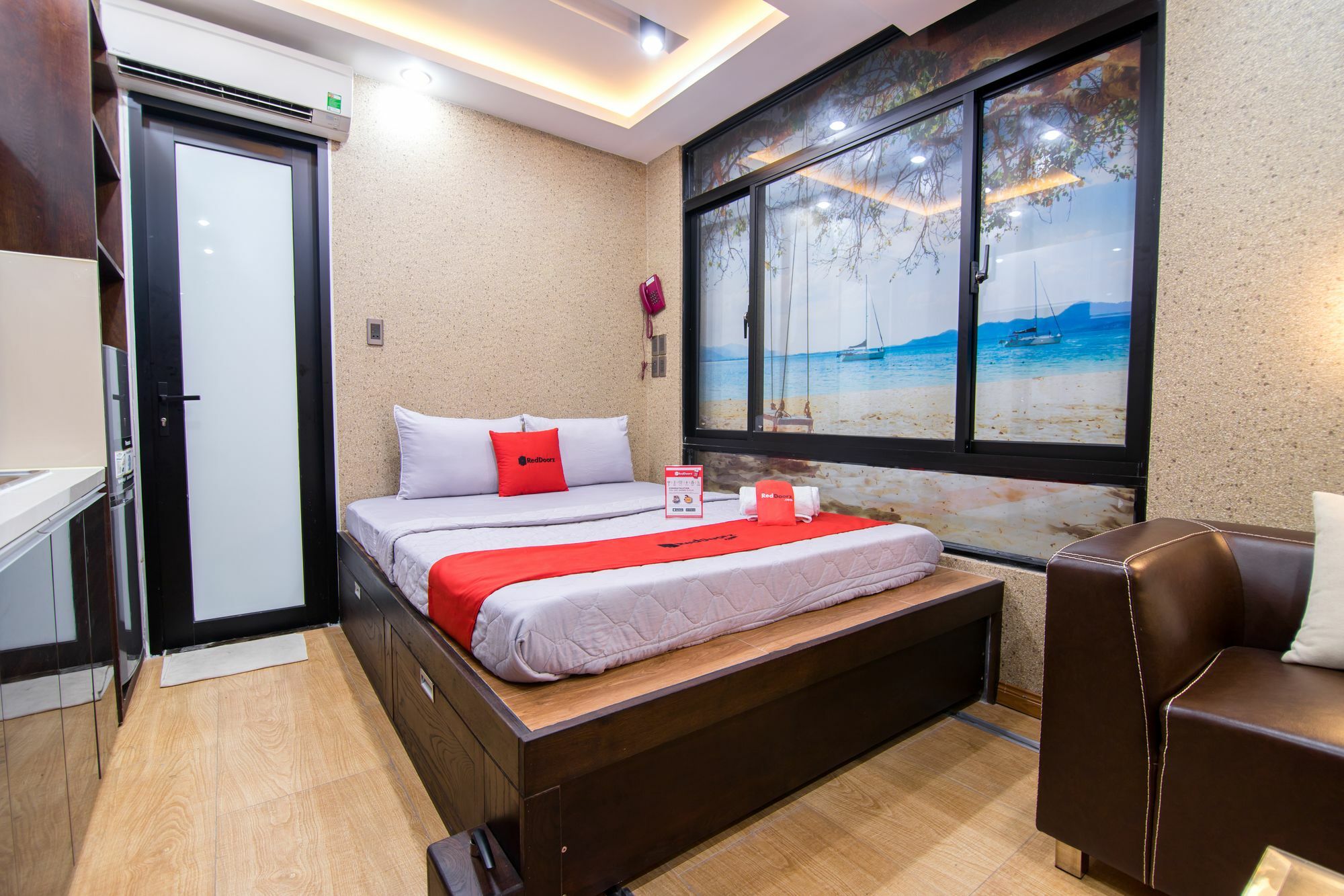 Reddoorz Plus @ Nguyen Trai Street Ho Chi Minh-byen Eksteriør bilde